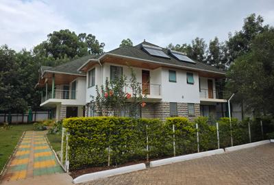 6 Bed House with En Suite in Karen - 3