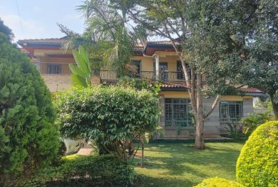4 Bed House with En Suite at Runda - 2