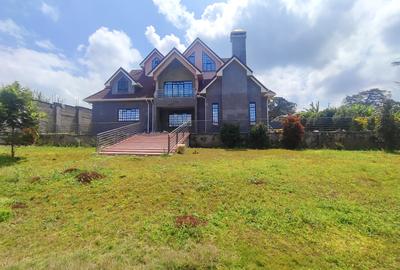 6 Bed House with En Suite in Cianda