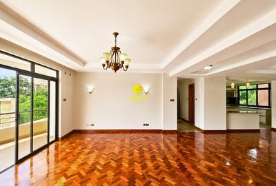 4 Bed Apartment with En Suite in Riverside - 3