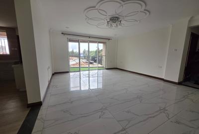 4 Bed Apartment with En Suite at Arwings Kodhek - 3