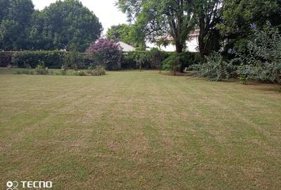 5 Bed House with En Suite at Off Un Avenue - 3