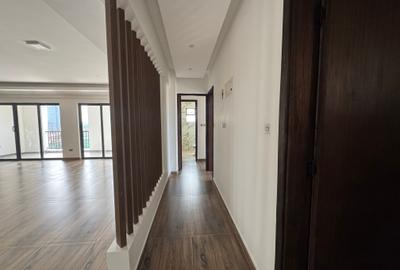 Serviced 3 Bed Apartment with En Suite in Brookside - 2