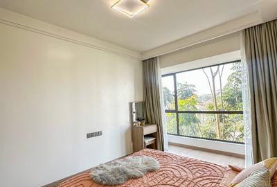 2 Bed Apartment with En Suite in Riverside