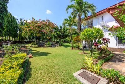 4 Bed Townhouse with En Suite at Beach Road - 4