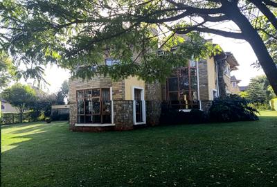 4 Bed Townhouse with En Suite at Runda - 2