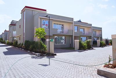 4 Bed Villa with En Suite at Muigai - 2