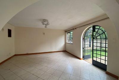 4 Bed Villa with En Suite at Mombasa Road - 2