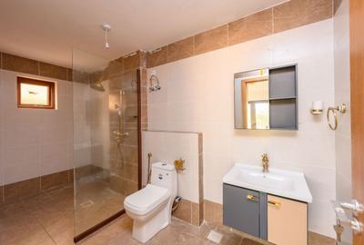 1 Bed Apartment with En Suite at Sandy Shores - 3