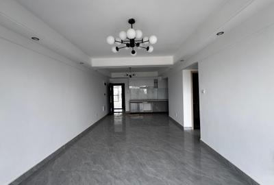 2 Bed Apartment with En Suite in Westlands Area