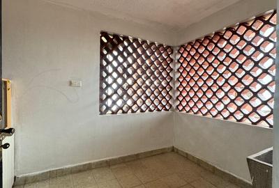 4 Bed Apartment with En Suite in Kileleshwa - 4