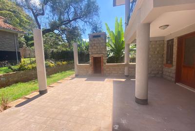 5 Bed Villa with En Suite in Karen