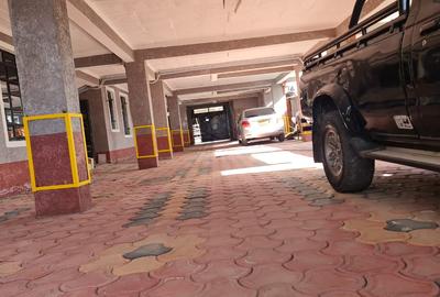 10 Bed Apartment with Swimming Pool in Syokimau - 3