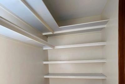 3 Bed Apartment with En Suite in Kilimani