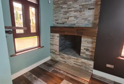 5 Bed Townhouse with En Suite at Karen - 4