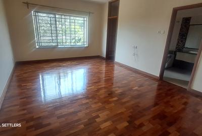 3 Bed Apartment with En Suite at Rhapta Rd - 3
