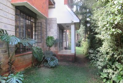 4 Bed Townhouse with En Suite at Lavington