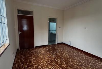 4 Bed Townhouse with Garden in Kileleshwa
