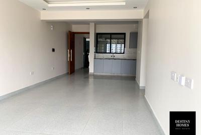 3 Bed Apartment with En Suite in Westlands Area - 2