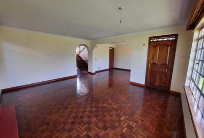 4 Bed Townhouse with En Suite in Kiambu Road
