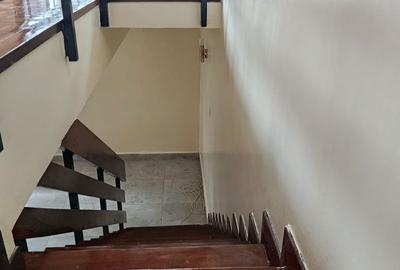 4 Bed House with En Suite in Gigiri