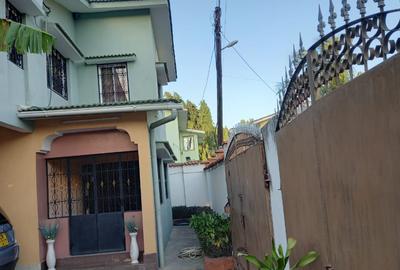 3 Bed Townhouse with En Suite at Bombolulu Estate