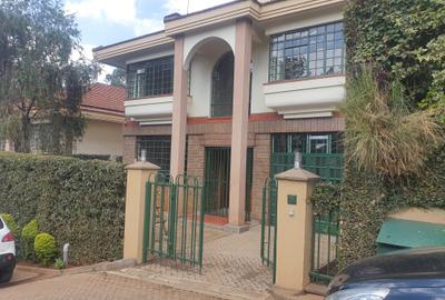 4 Bed Townhouse with En Suite at Westlands