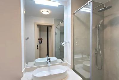 6 Bed Villa with En Suite in Lavington - 4