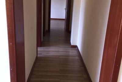 2 Bed Apartment with En Suite at St Michael'S Rd - 3