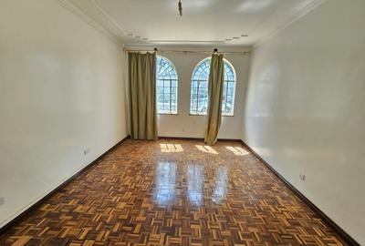 5 Bed House with En Suite in Loresho