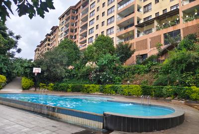 4 Bed Apartment with En Suite in Kileleshwa