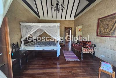4 Bed House with En Suite in Runda