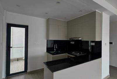 2 Bed Apartment with En Suite at Kindaruma Road - 3