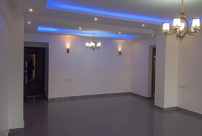 3 Bed Apartment with En Suite at Rose Avenue - 3