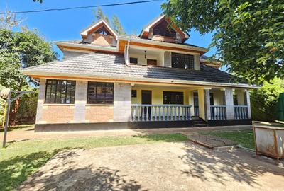 4 Bed House with En Suite in Runda - 2