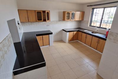 3 Bed Apartment with En Suite at Mwembeni - 2