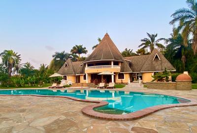 10 Bed Villa with En Suite in Nyali Area