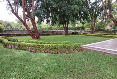 5 Bed House with En Suite in Gigiri - 4