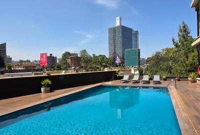 3 Bed Apartment with En Suite at Brookside Drive. - 4