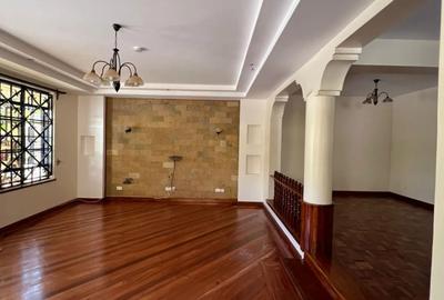 5 Bed Townhouse with En Suite in Kileleshwa - 3