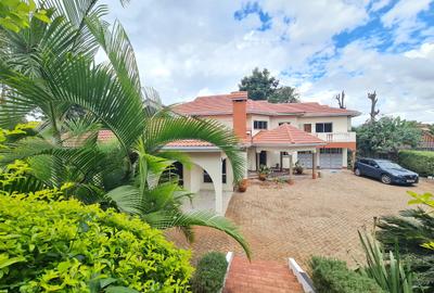 5 Bed House with En Suite at Westlands