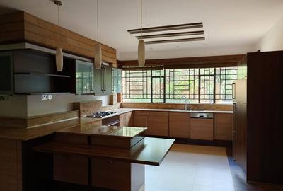 5 Bed Townhouse with En Suite in Lower Kabete - 2