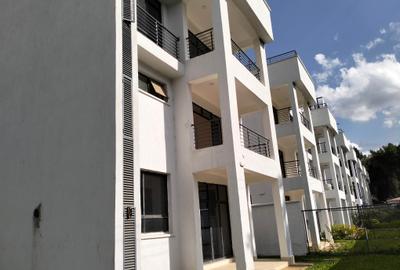 4 Bed Townhouse with En Suite in Lavington - 4