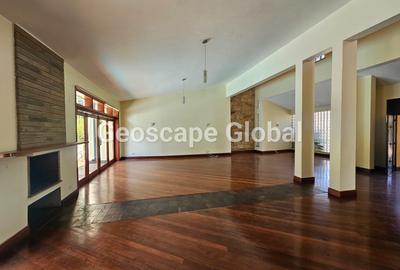 4 Bed House with En Suite in Runda - 4
