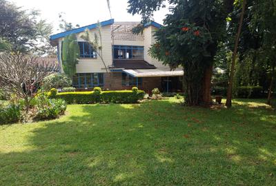 5 Bed House with En Suite at Gigiri Road