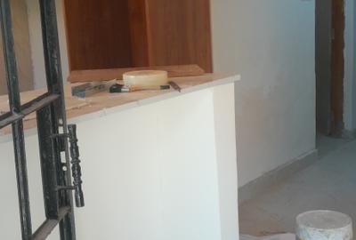 1 Bed House with En Suite at Loresho - 3