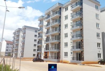 2 Bed Apartment with En Suite at Near Gateway Mall