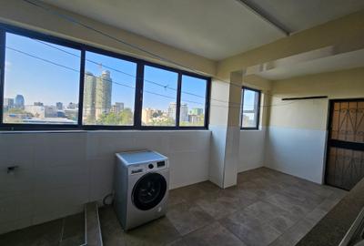 4 Bed Apartment with En Suite in General Mathenge - 4