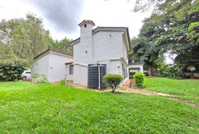 4 Bed House with En Suite at Hill View Estate