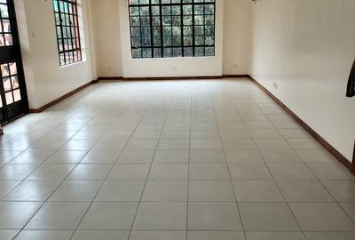 2 Bed House with En Suite at Lavington - 2